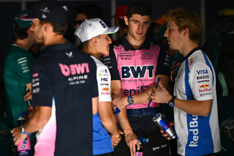 Isack Hadjar, Jack Doohan (keskel) ja Liam Lawson, Foto: Rudy Carezzevoli // Getty Images / Red Bull Content Pool