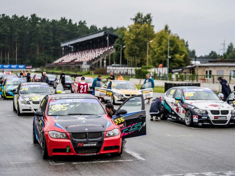 Hooaeg algab Bikreniekil. Foto: LAF