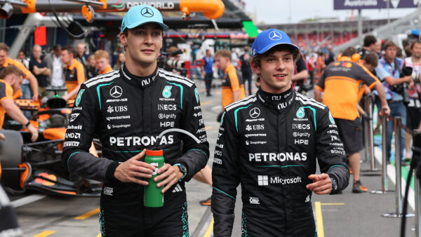 George Russell ja Kimi Antonelli, Foto: Steve Etherington / Mercedes AMG Petronas