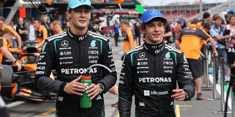George Russell ja Kimi Antonelli, Foto: Steve Etherington / Mercedes AMG Petronas