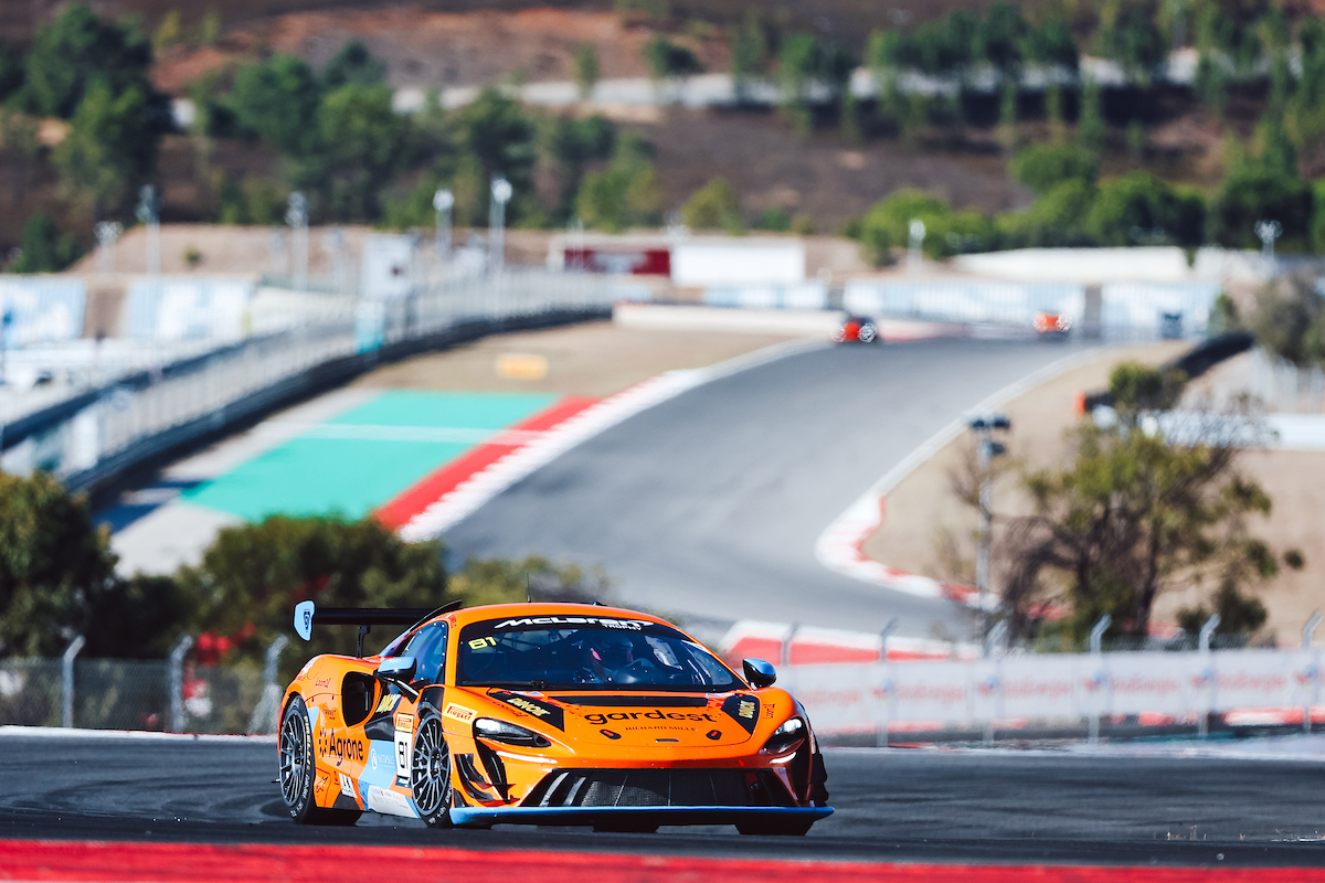 Gregor Jeets võitis McLaren Trophy Europe sarja eelviimase sõidu ja tõusis liidriks